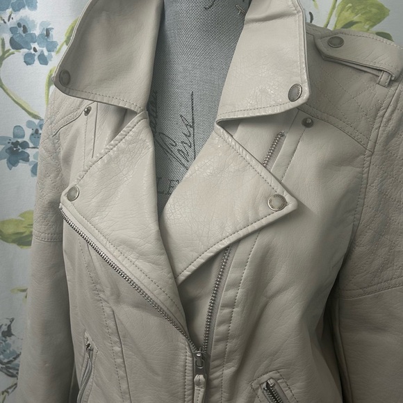 Grey Leather jacket - Picture 4 of 8